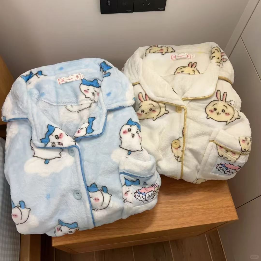 Winter Under Clothing - 치이카와, 하치와레, 우사기 귀여운 만화 플리스